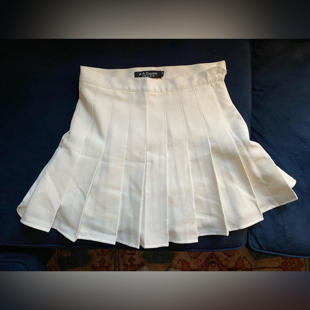 American Apparel Tennis Skirt